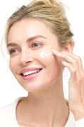 L'Oreal Paris Revitalift Lazer X3 Leke ve Kırışıklık Karşıtı Bakım GKF25 SPF25