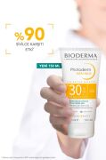 Bioderma Photoderm AKN Mat Karma Ve Yağlı Ciltler Için Matlaştırıcı Etkili Spf30 Güneş Kremi 150 ml